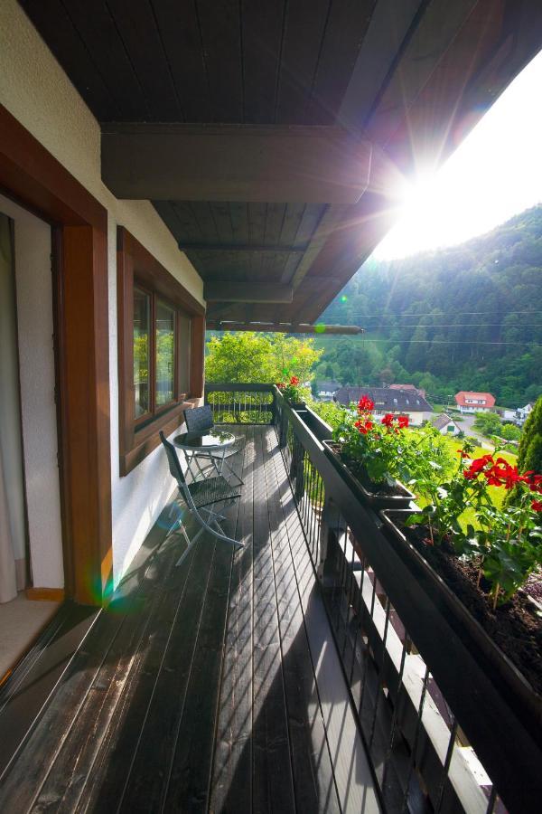 Landhaus Langeck Hotel Münstertal Buitenkant foto