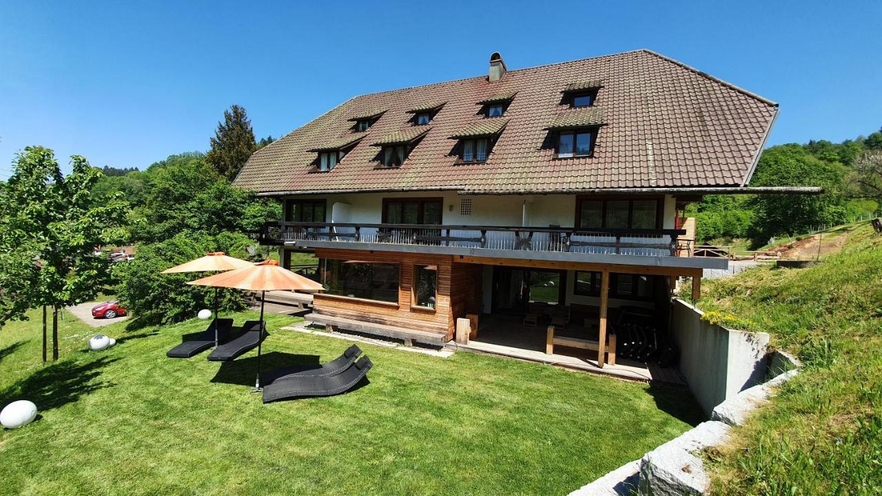 Landhaus Langeck Hotel Münstertal Buitenkant foto